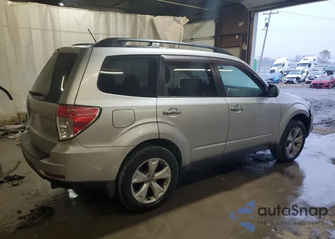 2011 Subaru Forester 2.5X Premium из США, поврежденный, VIN JF2SHADC7BH742218